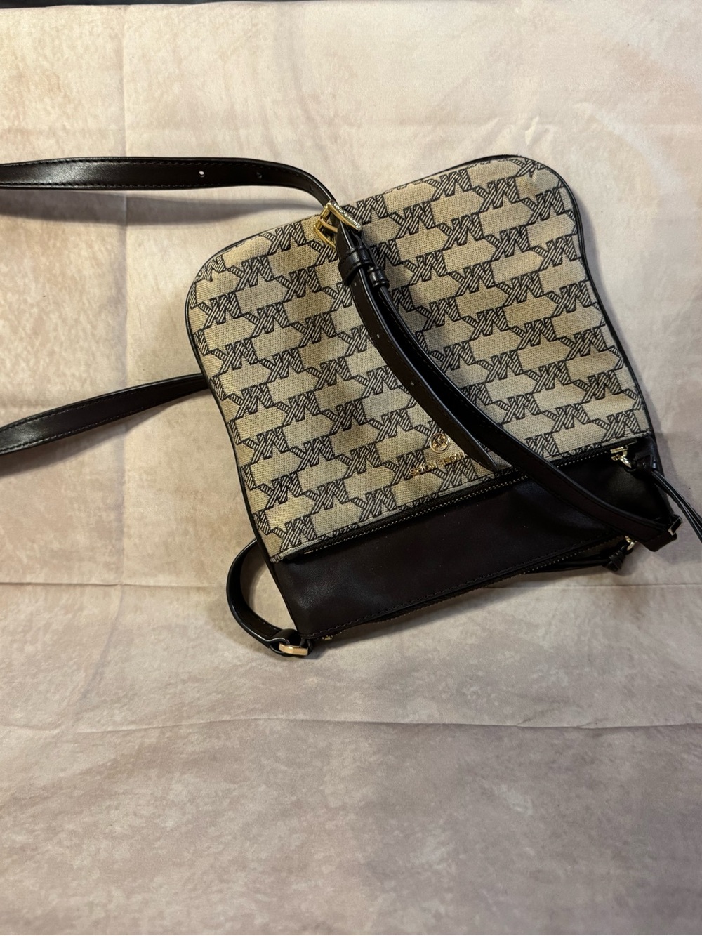 Michael Kors Classic Neutral Pattern Crossbody Bag - Brown & Beige